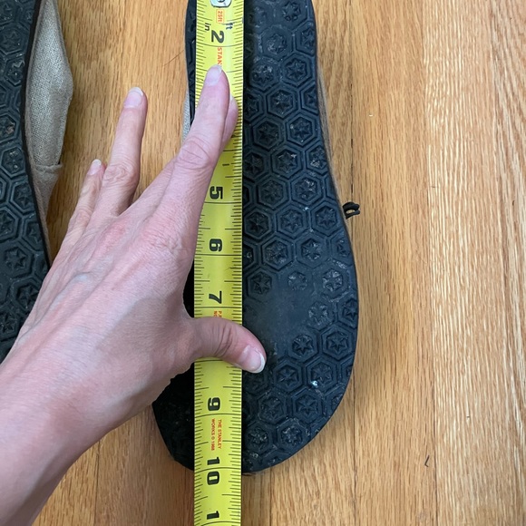 SOLD Unshoes Terra Vida WELL-LOVED 7.5 - Picture 5 of 6